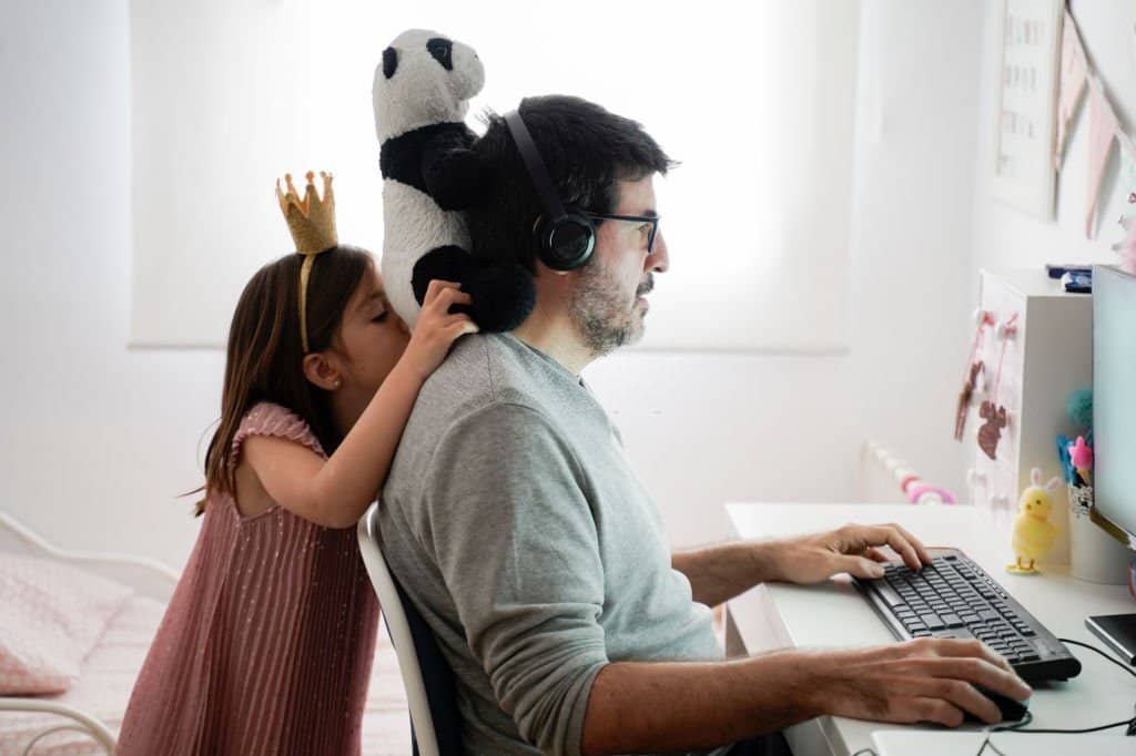 Flexible Work Options for Parents Balancing Work and Family